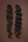 Our Raw Indian Wavy texture offers soft, fluid movement with natural dimension. This pattern air-dries beautifully and can be worn in its natural wave or pressed straight for versatility.

✨ Soft S-pattern wave
✨ Full-bodied and lightweight
✨ Accepts color beautifully
✨ Long-lasting with proper care